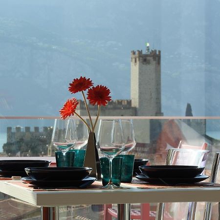Appartement Blue Sky Garda - Sunset à Malcesine Extérieur photo